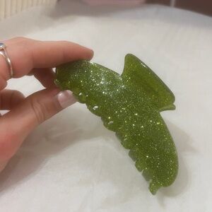 Glittery Green Hair Claw Clip >⩊<